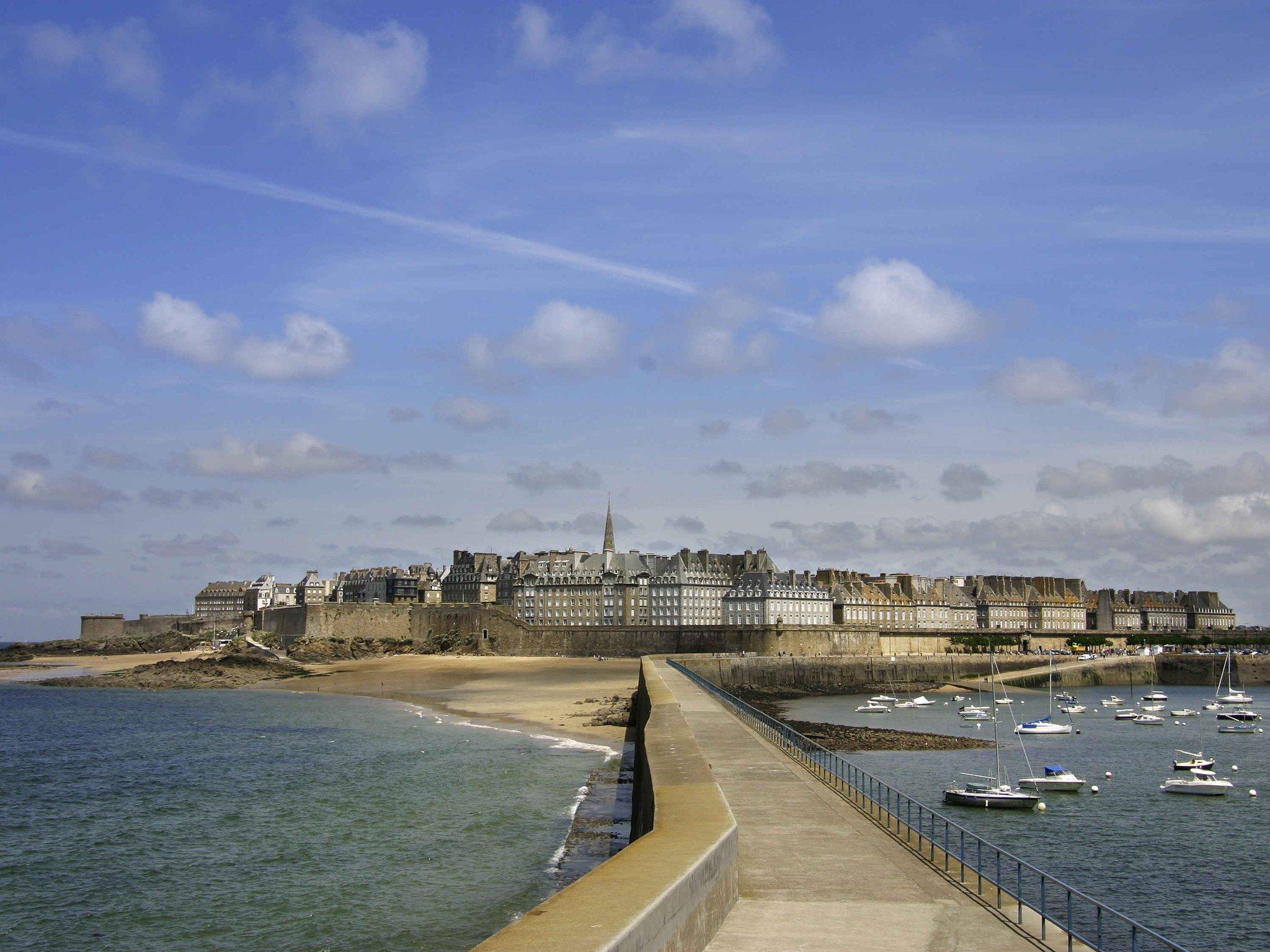 Ibis Saint Malo Plage Exterior foto